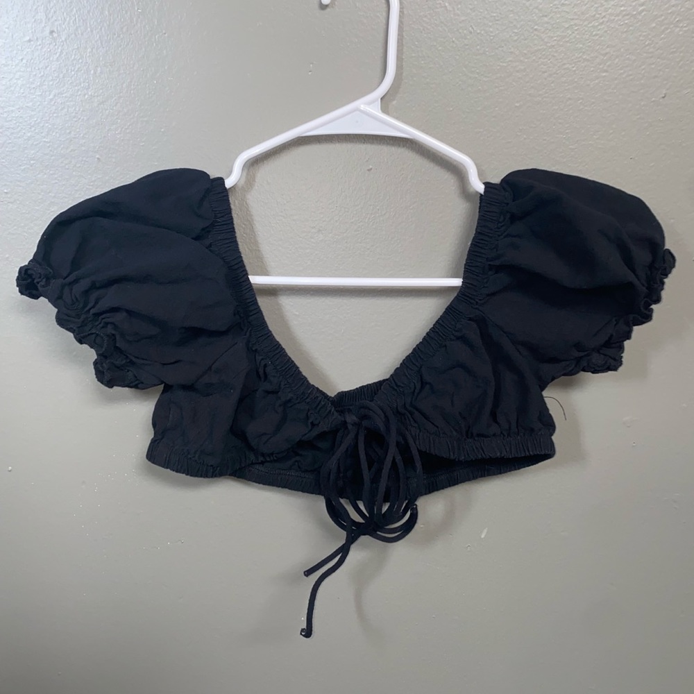 Black crop top